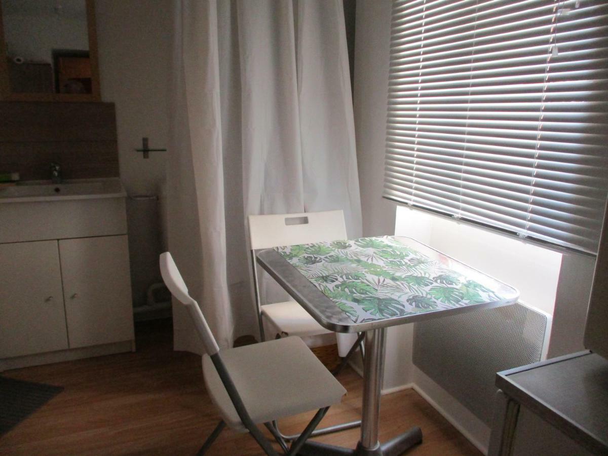 Petit Studio Apartment Lodève Екстериор снимка